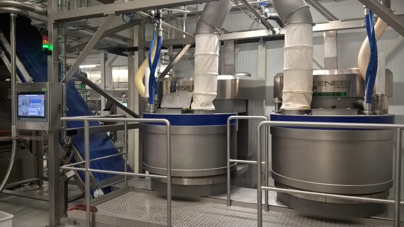 bottom discharger 2